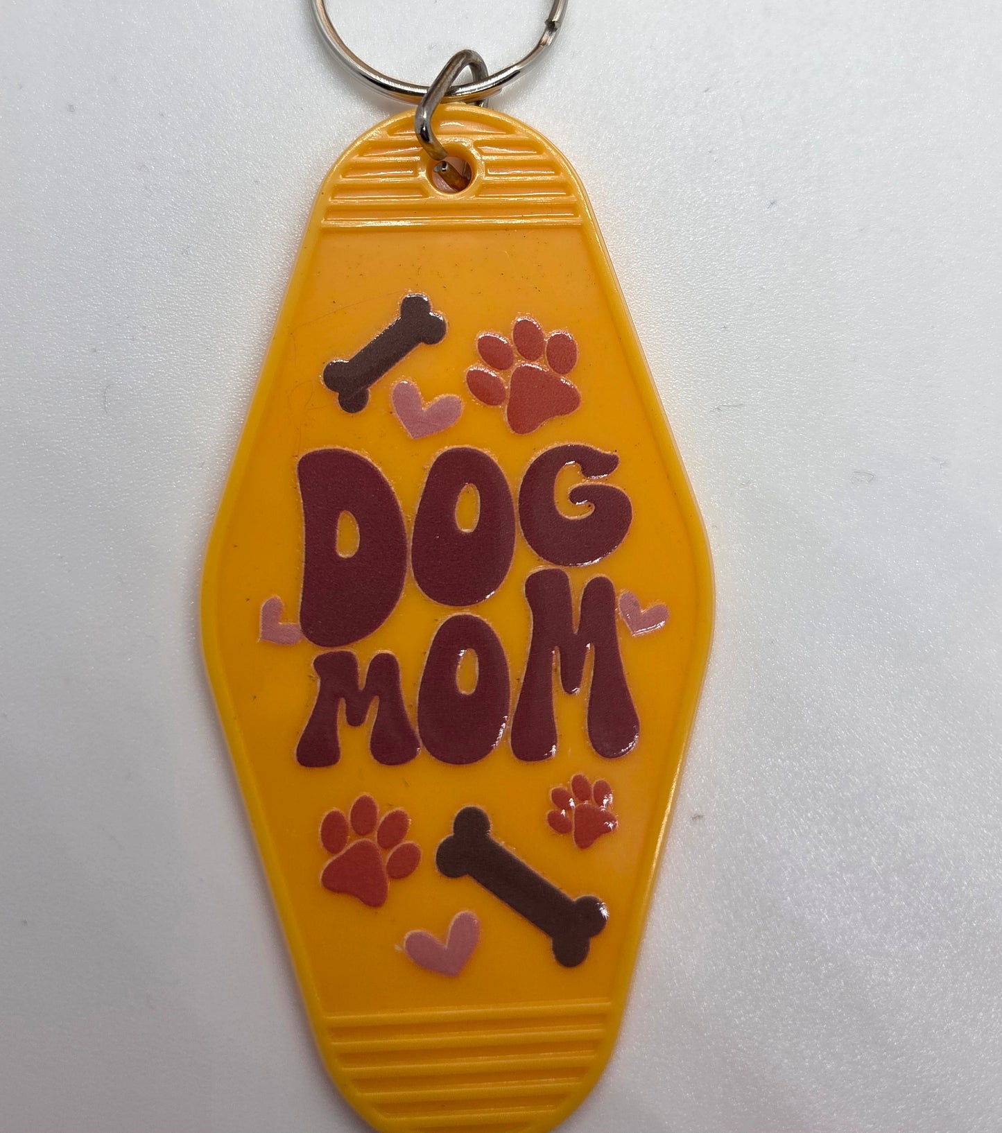 Dog Mom Vintage Keychain