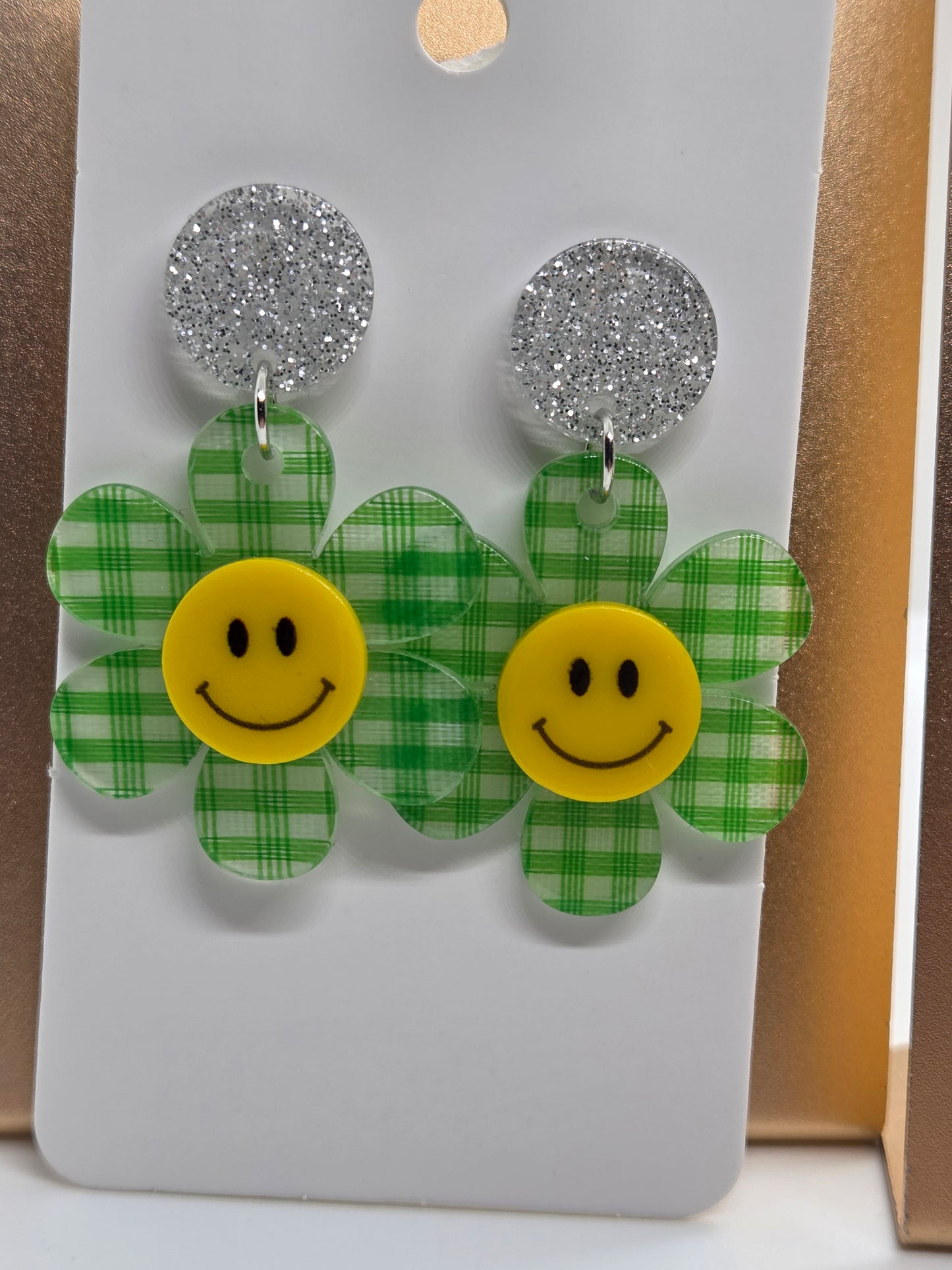 Smiley Flower- Green