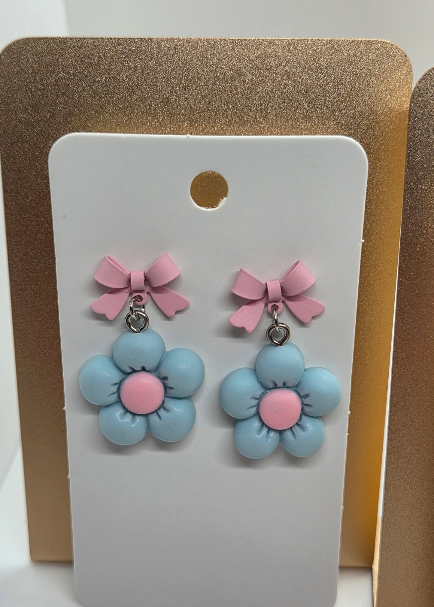 Blue flower W/ Pink Bows